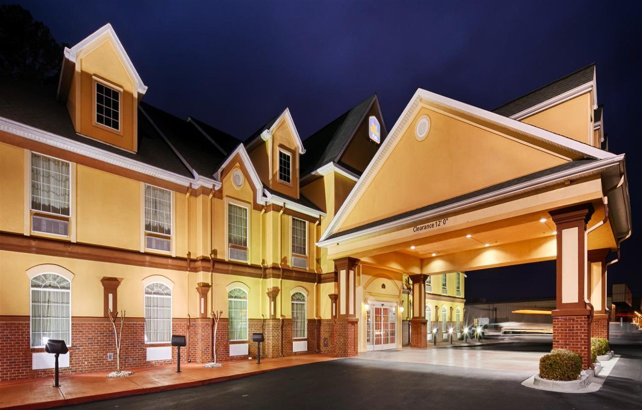 Best Western Plus Bradbury Inn And Suites Waycross Bagian luar foto